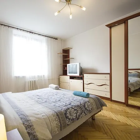 Пл Победы - Независимости Просп, 46 Daire Minsk